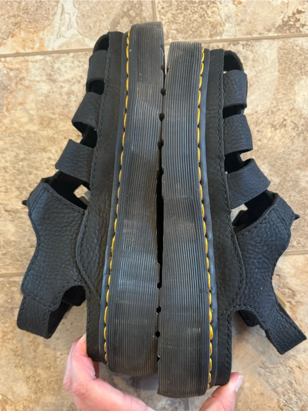 Dr. Martens Fisherman Sandals Womens 8 Black Leather Platform Chunky Y2K Wrenlie